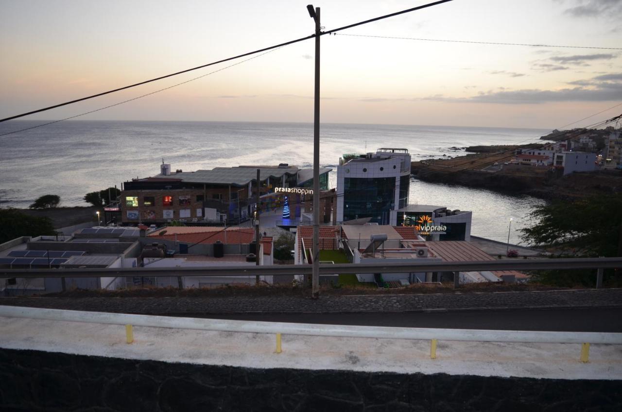 Apartamento Terra Branca Praia Eksteriør billede
