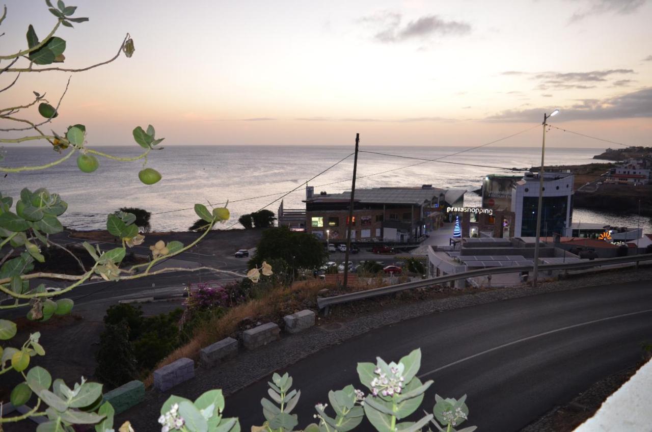 Apartamento Terra Branca Praia Eksteriør billede