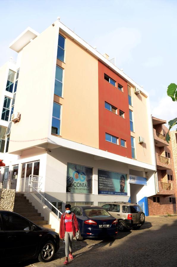 Apartamento Terra Branca Praia Eksteriør billede