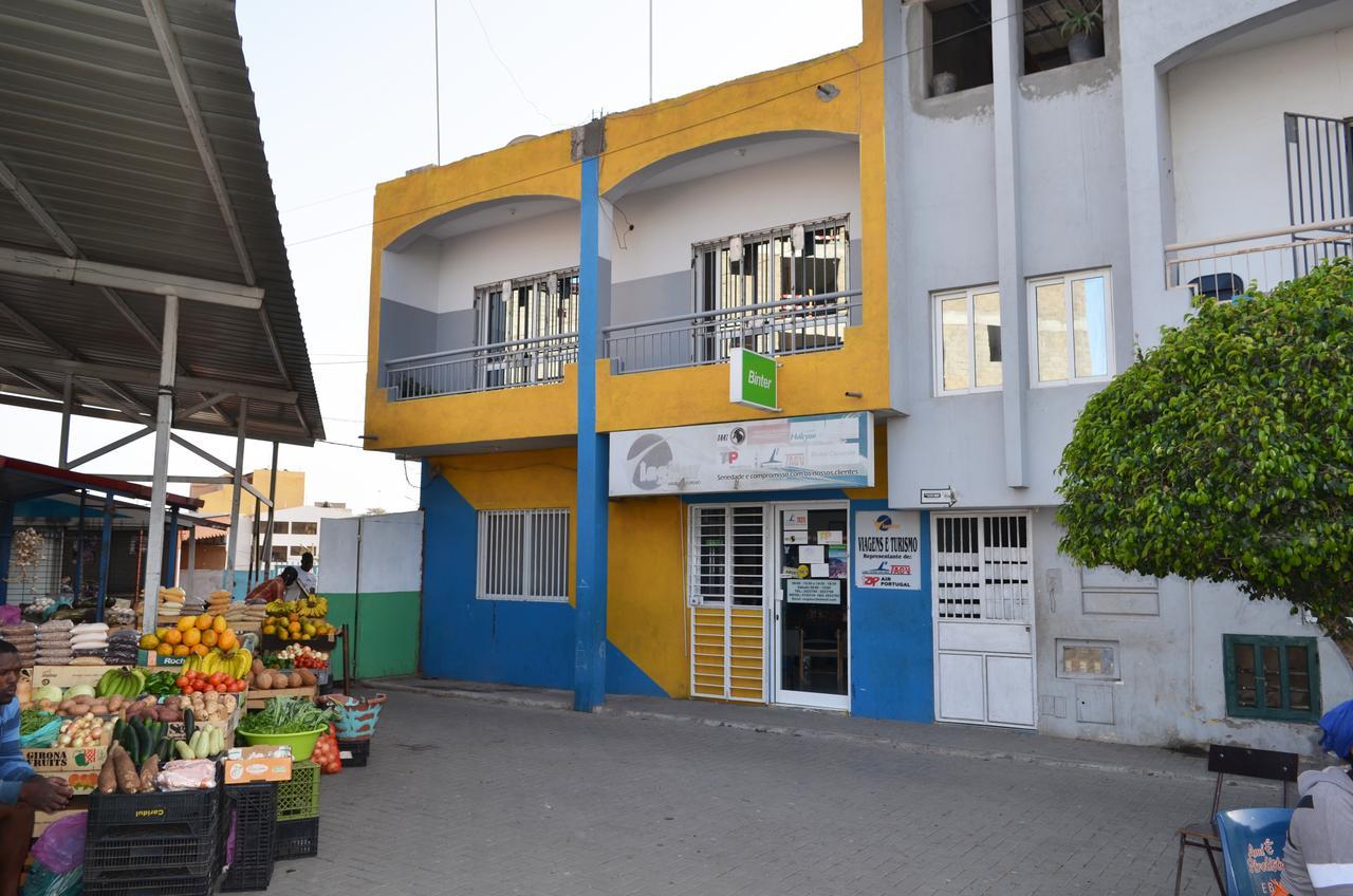 Apartamento Terra Branca Praia Eksteriør billede
